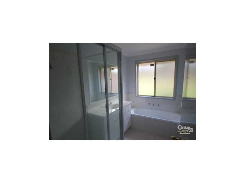 Wattle Grove NSW 2173