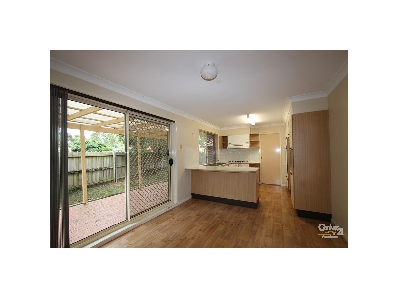 2 Cooma Court, Wattle Grove NSW 2173