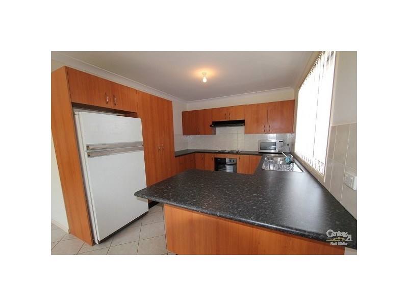 7 Yew Place, Casula NSW 2170