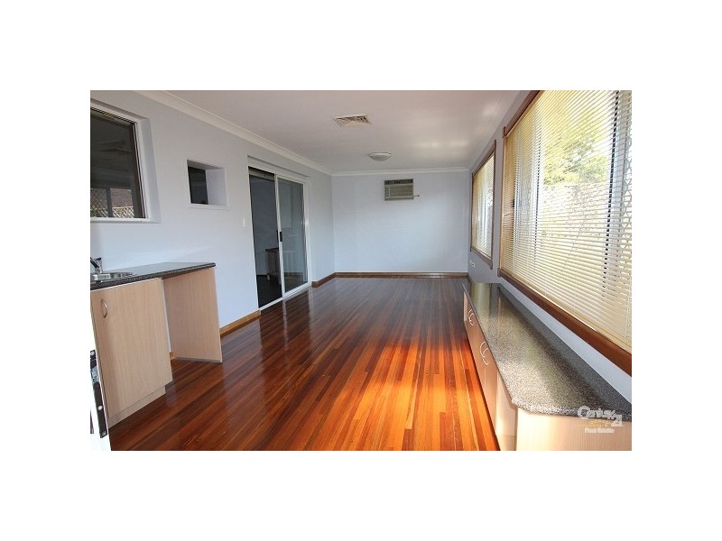 280 Whitford Road, Green Valley NSW 2168