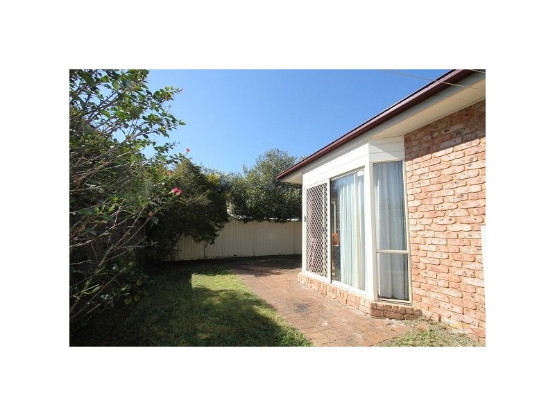 Wattle Grove NSW 2173