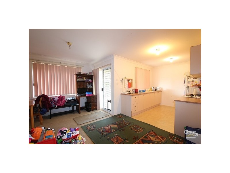 West Hoxton NSW 2171