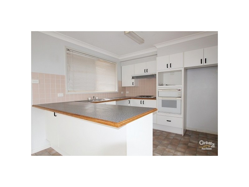 Wattle Grove NSW 2173