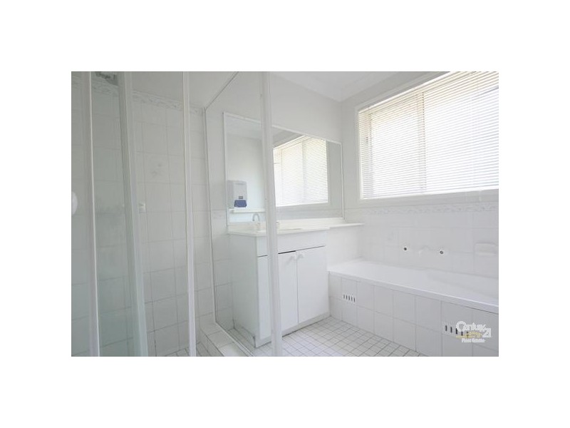 Wattle Grove NSW 2173