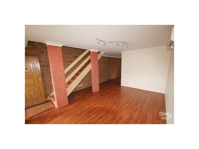 Macquarie Fields NSW 2564