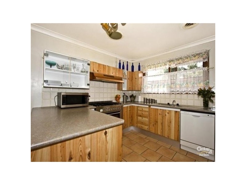 76 STOCKTON AVENUE, Moorebank NSW 2170