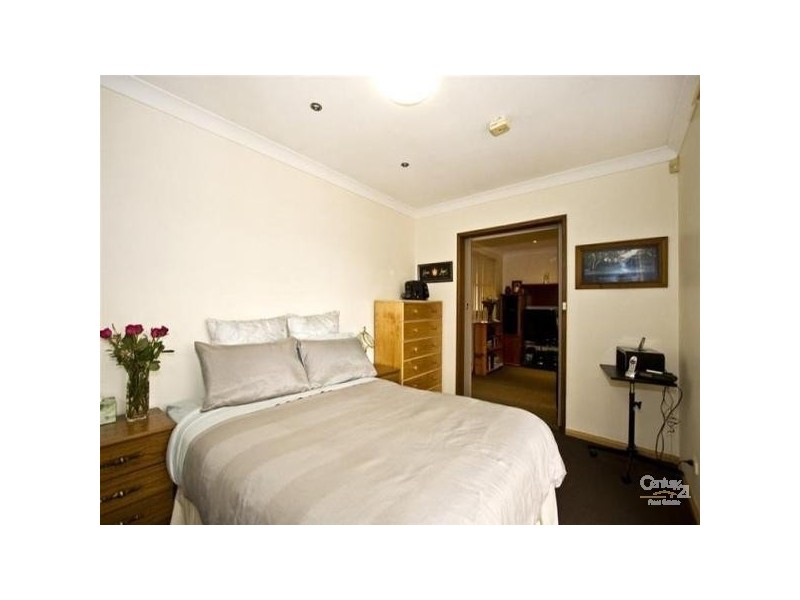 76 STOCKTON AVENUE, Moorebank NSW 2170