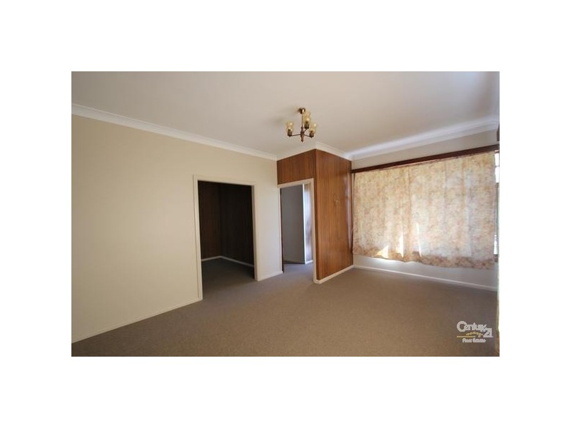 92 Webster Road, Lurnea NSW 2170