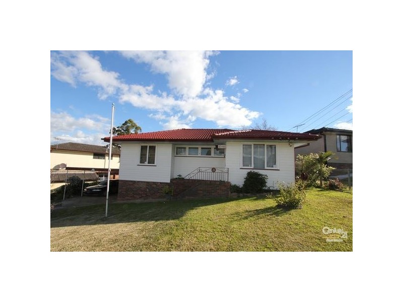 4 Nolan Place, Mount Pritchard NSW 2170