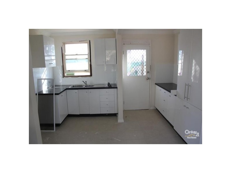 Lurnea NSW 2170