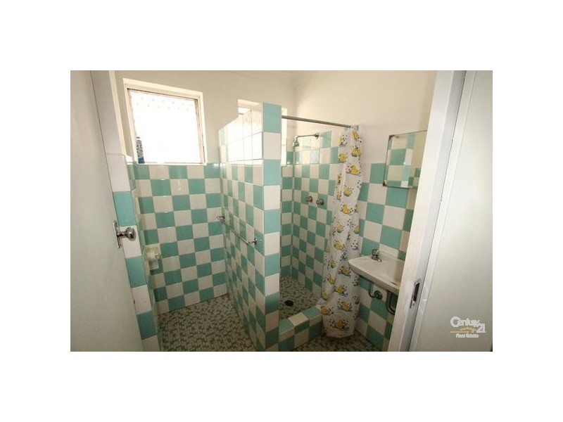 8/36 REMEMBRANCE DRIVE, Warwick Farm NSW 2170