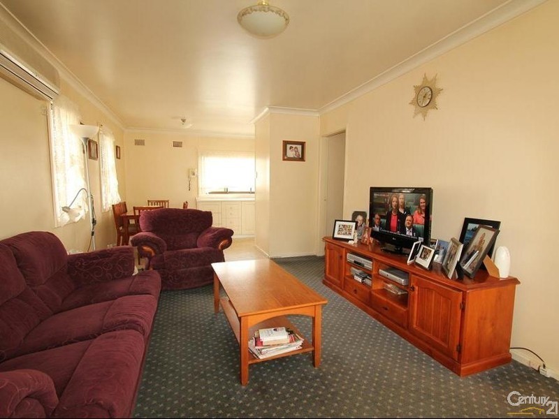 2 Kalgoorlie Place, Cartwright NSW 2168