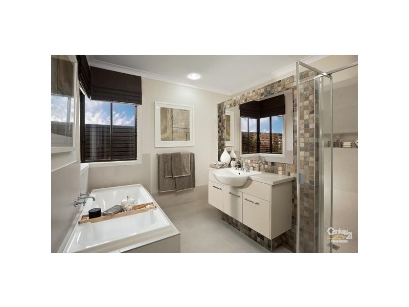 West Hoxton NSW 2171