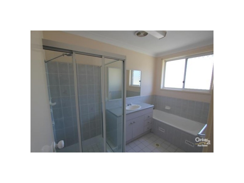 Wattle Grove NSW 2173