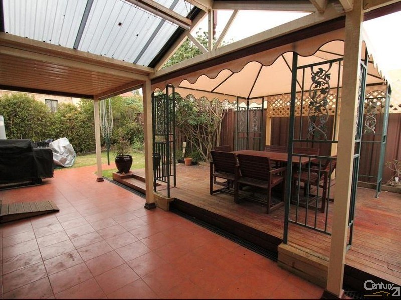 11A Wilcannia Way, Hoxton Park NSW 2171