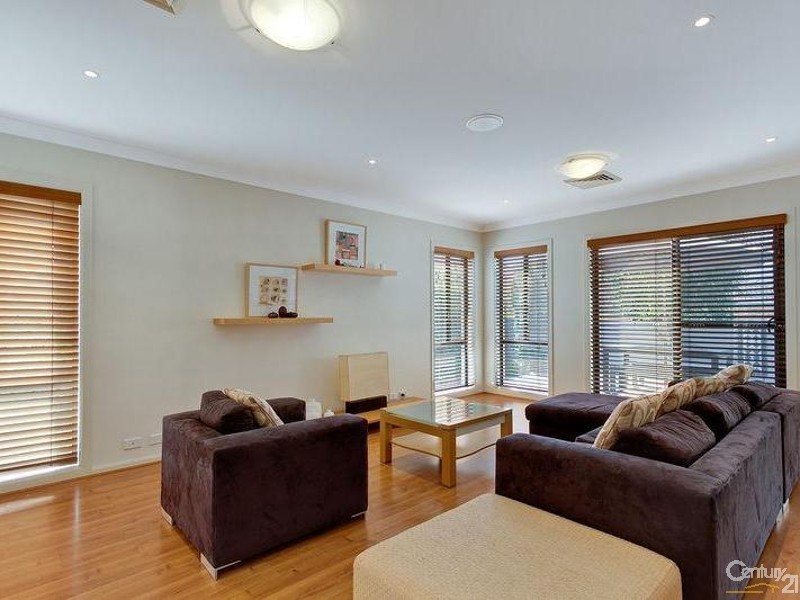 115 Dalmeny Drive, Prestons NSW 2170