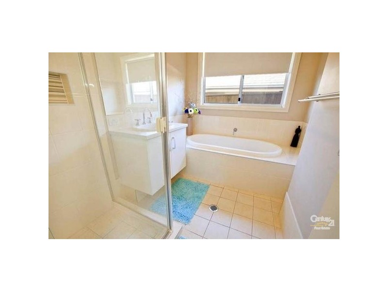 West Hoxton NSW 2171