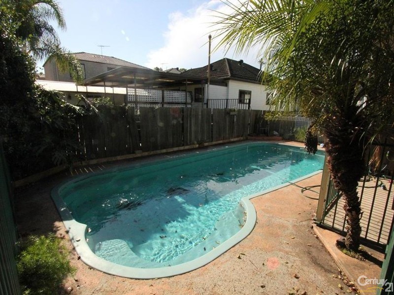 36 Anderson Avenue, Liverpool NSW 2170