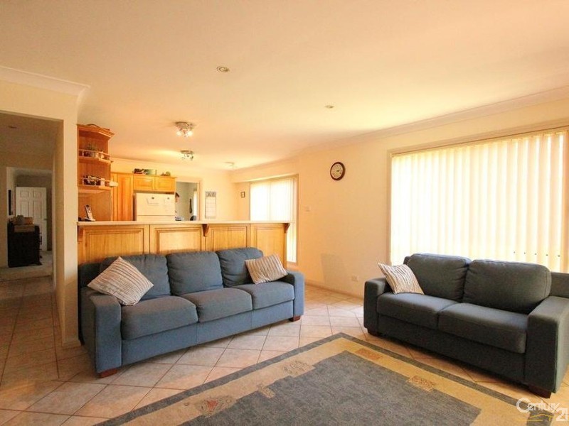 3 Monash Avenue, Wattle Grove NSW 2173