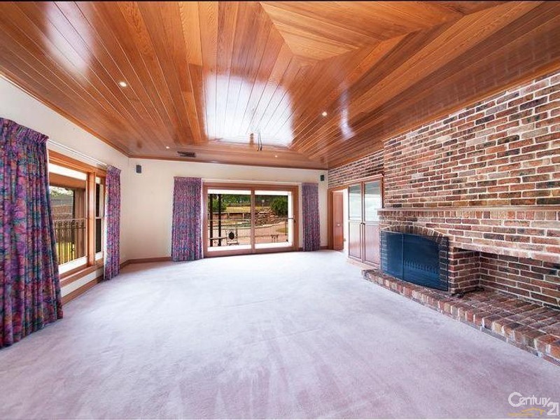 7 Culverston Avenue, Denham Court NSW 2565