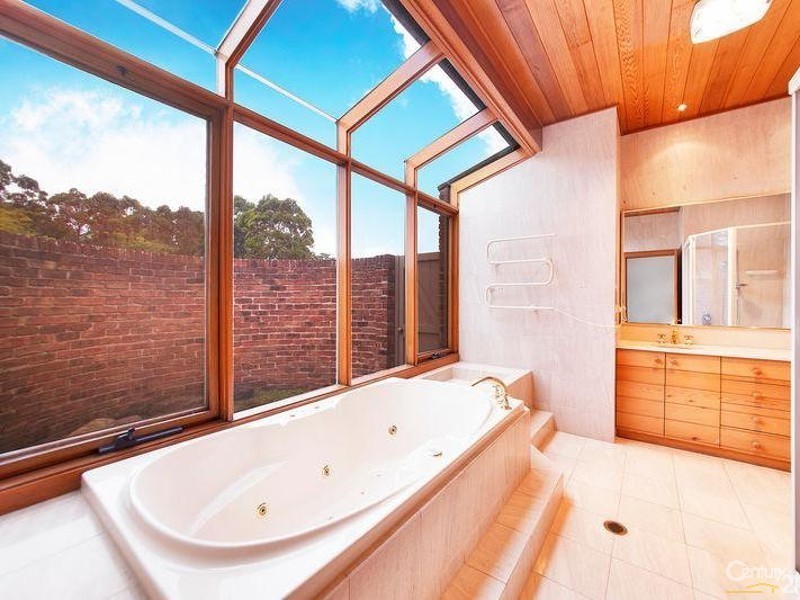 7 Culverston Avenue, Denham Court NSW 2565