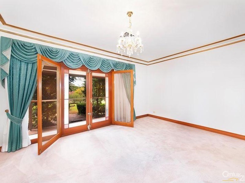 7 Culverston Avenue, Denham Court NSW 2565