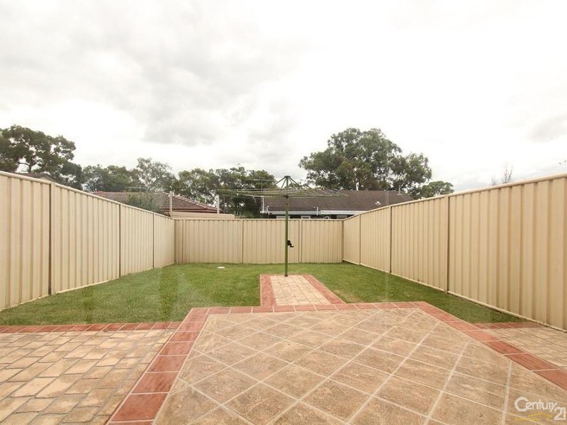 5 Rupert Street, Ingleburn NSW 2565