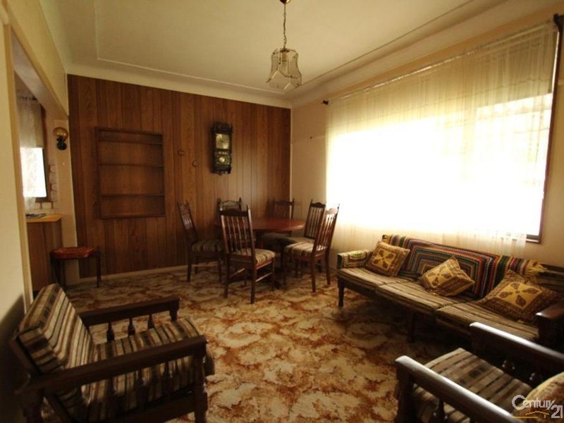 11 Antill Road, Mount Pritchard NSW 2170