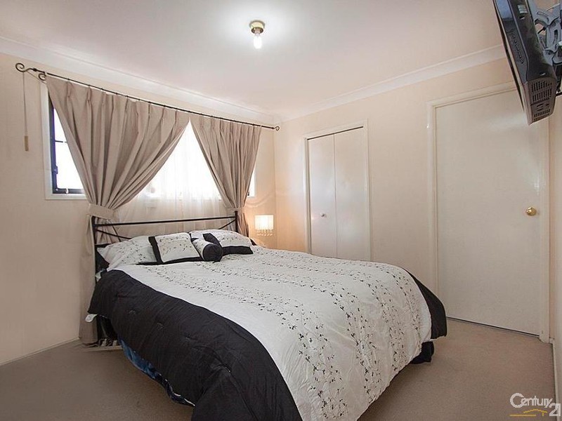 21 Culburra Street, Prestons NSW 2170