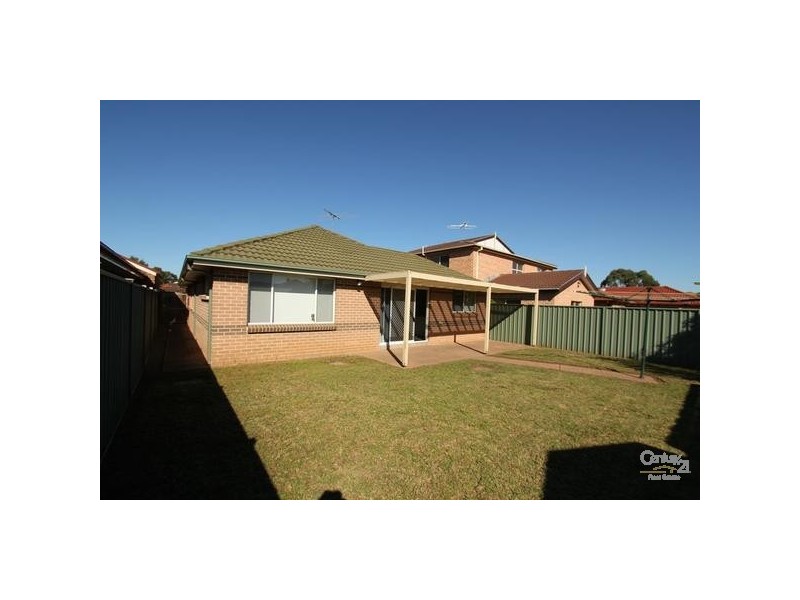 Wattle Grove NSW 2173