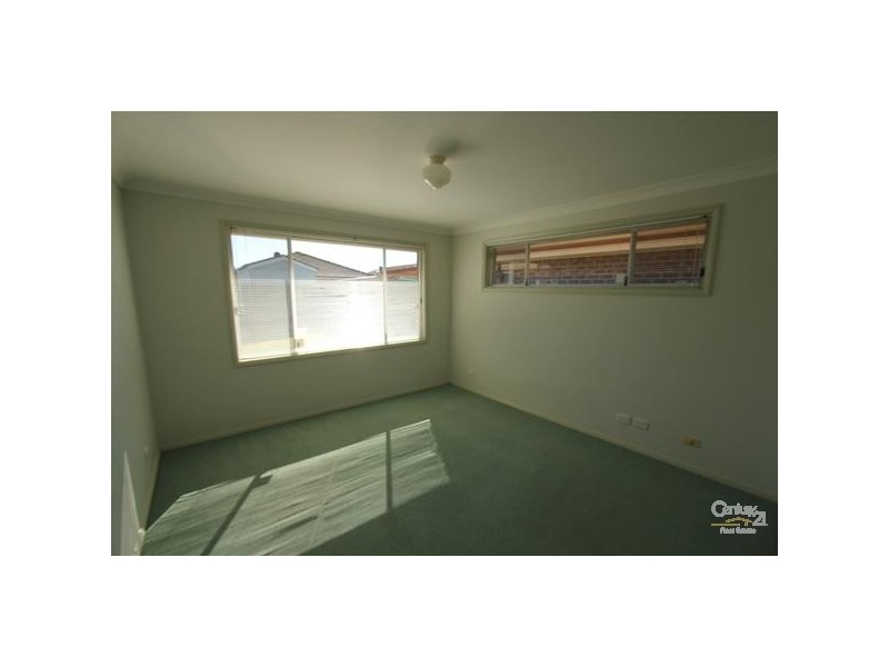 Wattle Grove NSW 2173