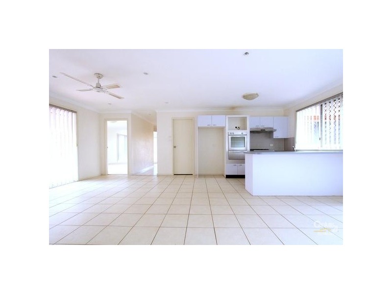 Wattle Grove NSW 2173