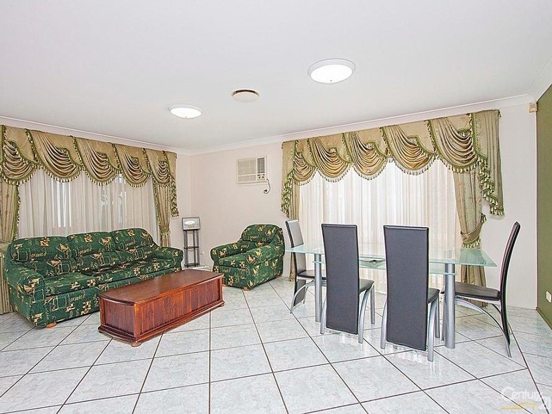 23 Blamey Road, Wattle Grove NSW 2173