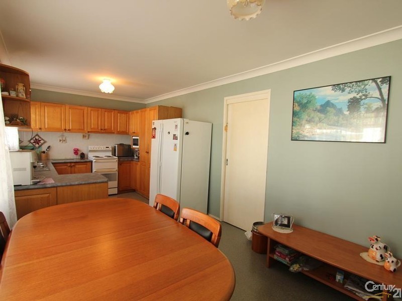 23 Binalong Avenue, Georges Hall NSW 2198