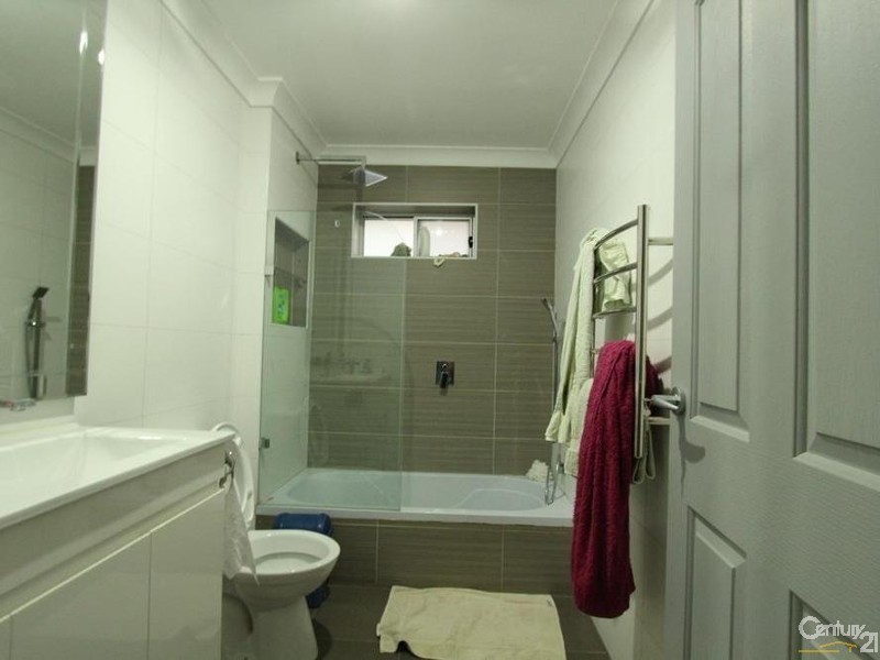 13 Wheeler Avenue, Lurnea NSW 2170