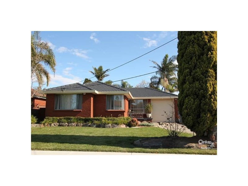 10 METCALFE AVENUE, Moorebank NSW 2170