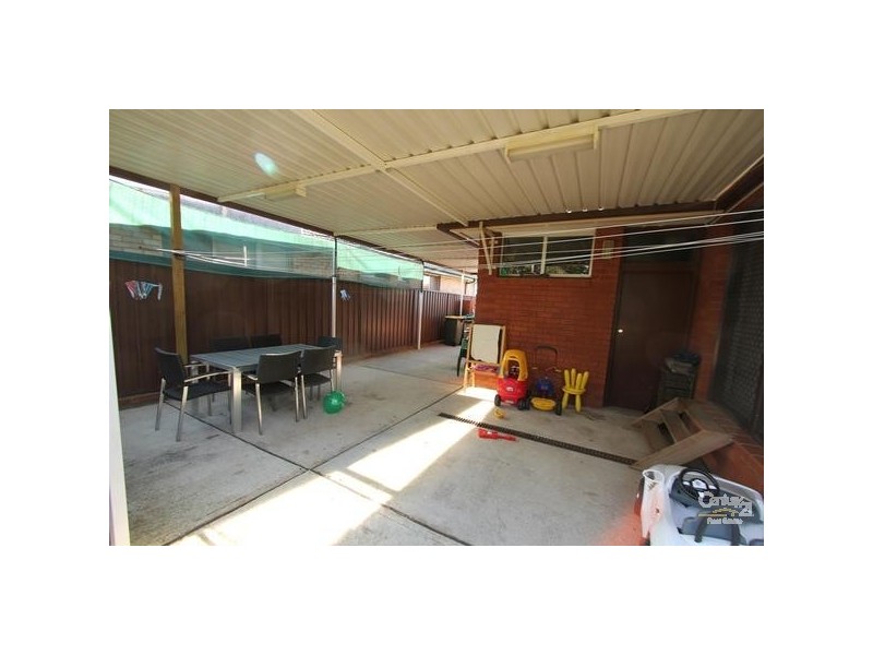 10 METCALFE AVENUE, Moorebank NSW 2170