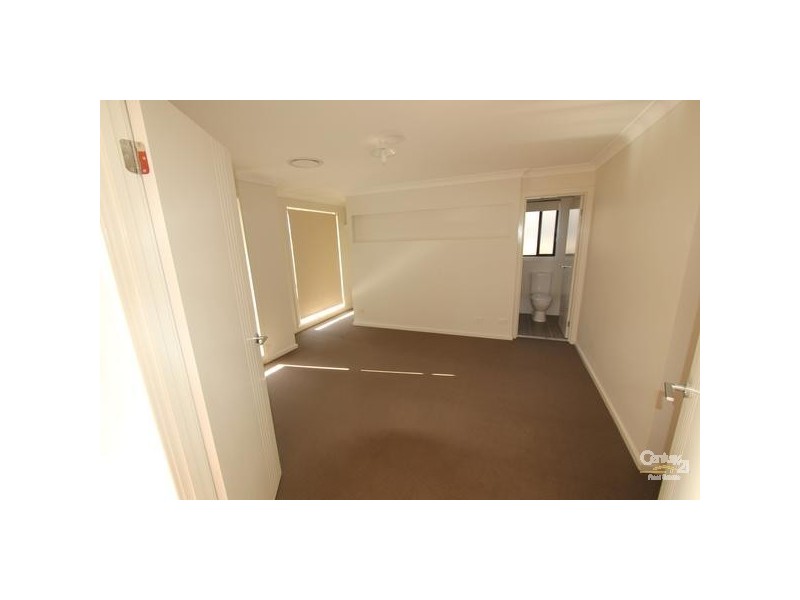 West Hoxton NSW 2171