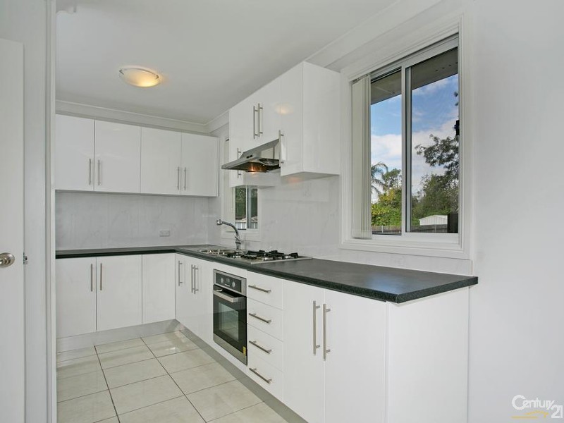 30 Charter Street, Sadleir NSW 2168