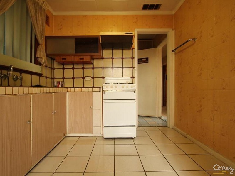 8 Antill Road, Mount Pritchard NSW 2170