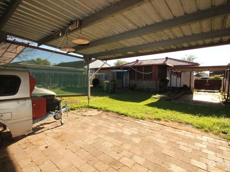 8 Antill Road, Mount Pritchard NSW 2170