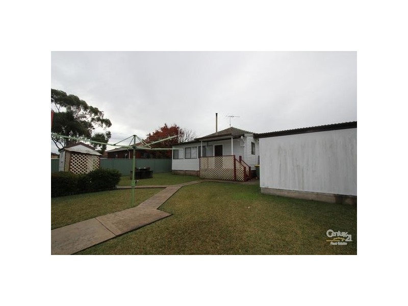 35 RAILWAY PARADE, Condell Park NSW 2200