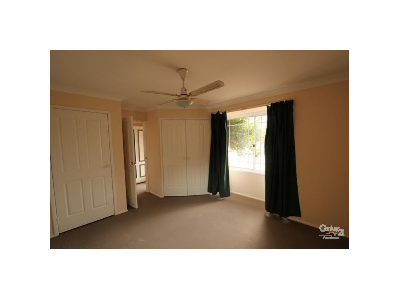 Wattle Grove NSW 2173