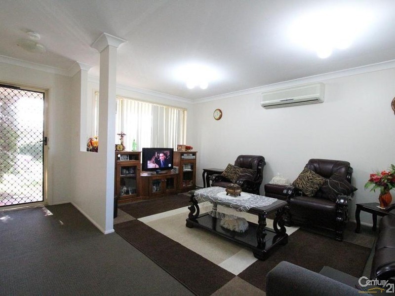 71 Taubman Drive, Horningsea Park NSW 2171