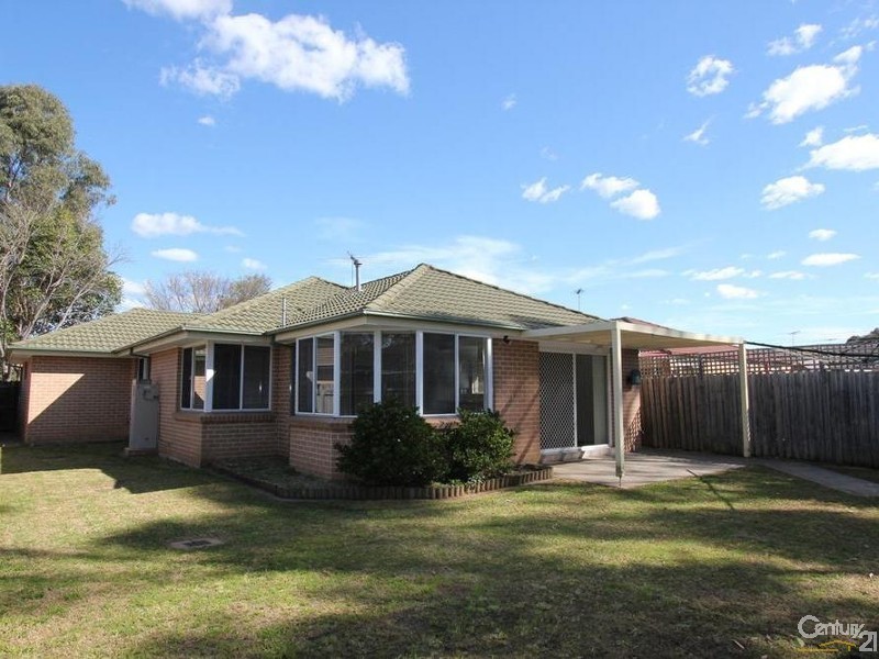 27 Bungonia Court, Wattle Grove NSW 2173