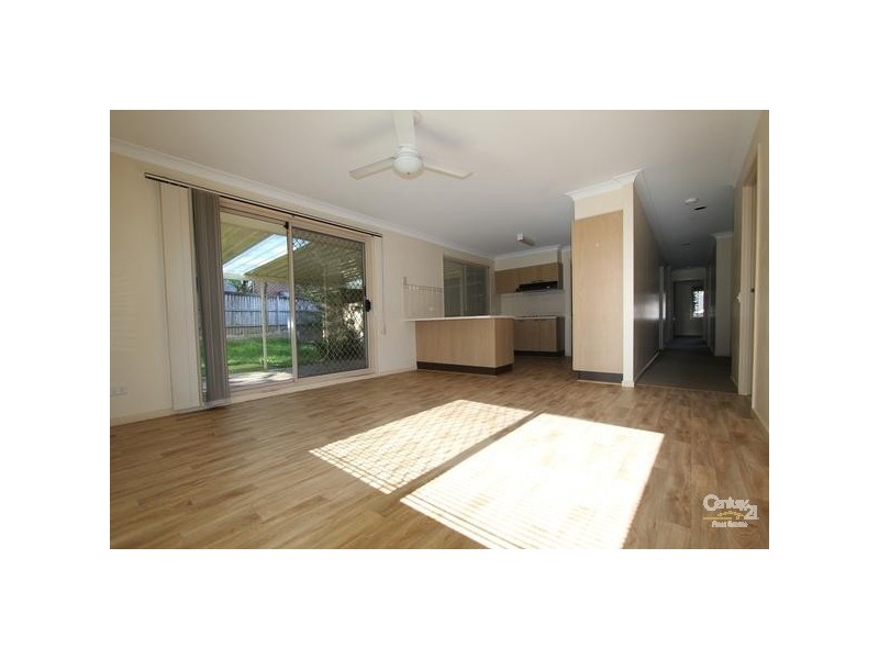82 THE WOODS CIRCUIT, Menai NSW 2234