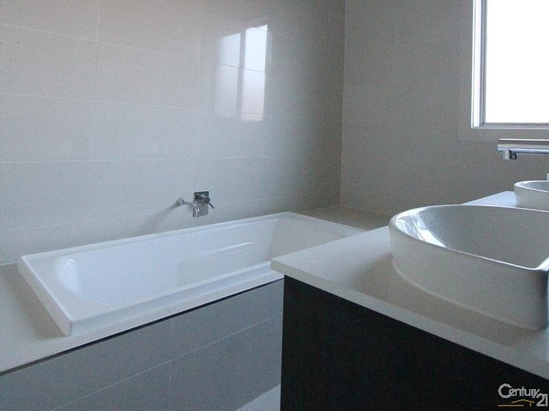 126 Hemphill Avenue, Mount Pritchard NSW 2170