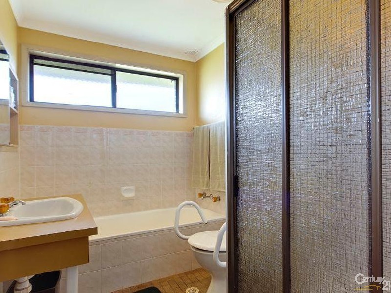 50 Bellfield Avenue, Rossmore NSW 2557