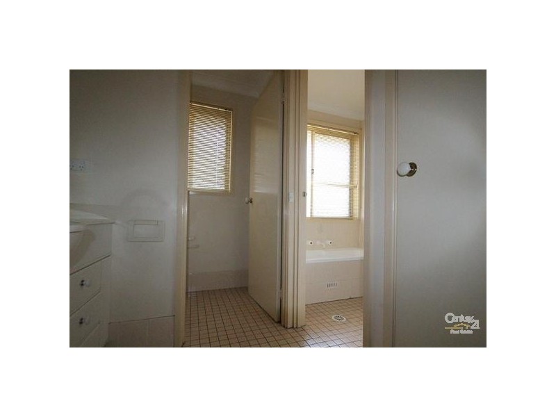 Wattle Grove NSW 2173