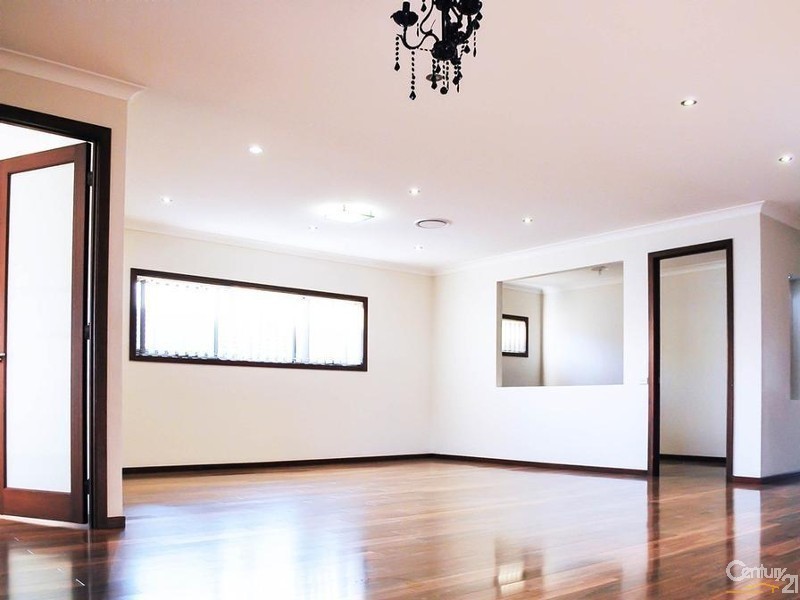 43 Mullenderree Street, Prestons NSW 2170